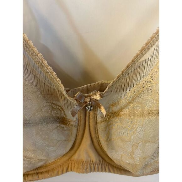 Wacoal 36D bra #855186 Beige lace - Picture 2 of 4